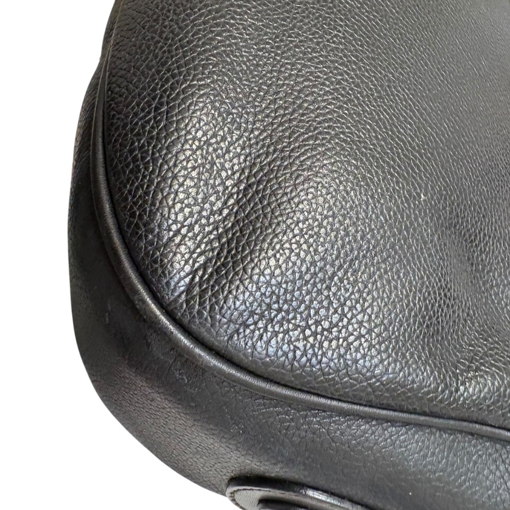 Gucci vintage black pebbled leather messenger bag - Picture 8 of 14